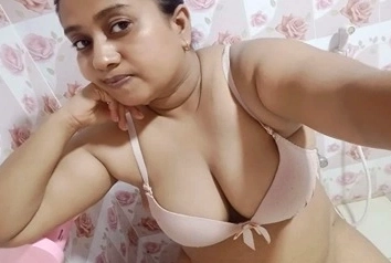 Big boobs Indian housewife fucked hard