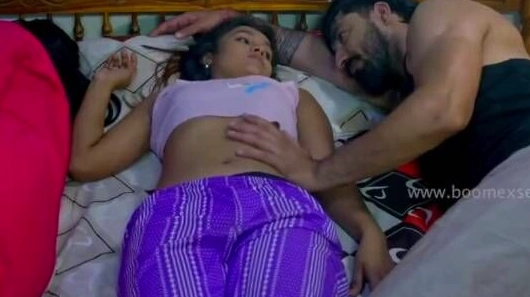 Mumbai newly married couples has sex in the bedroom