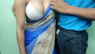Naked desi maid fucked on the floor